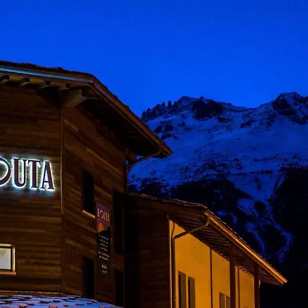Hotel L'outa Restaurant 3*