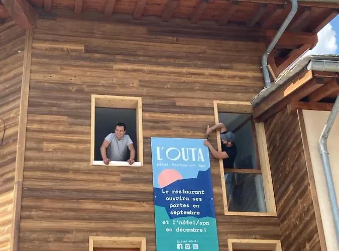 L'outa Restaurant