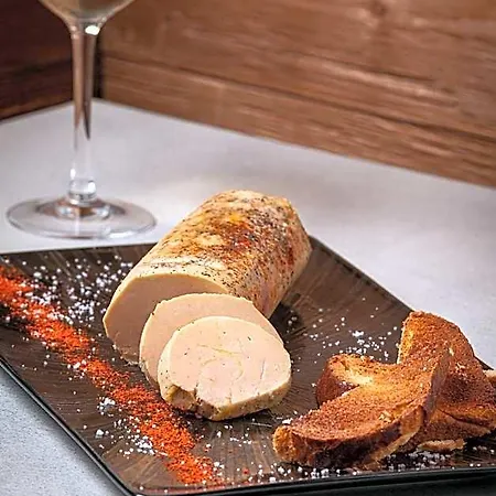 호텔 L'outa Restaurant 테르미뇽